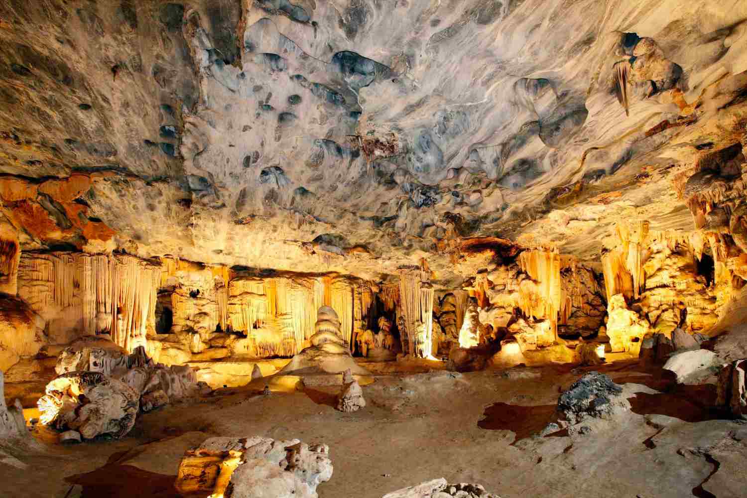 cango caves oudtshoorn