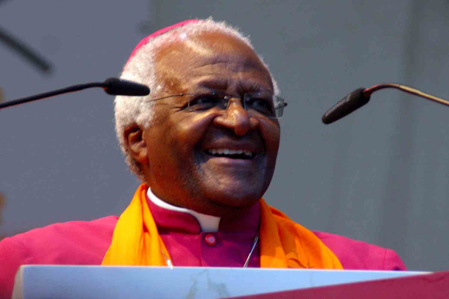 Desmond tutu funeral