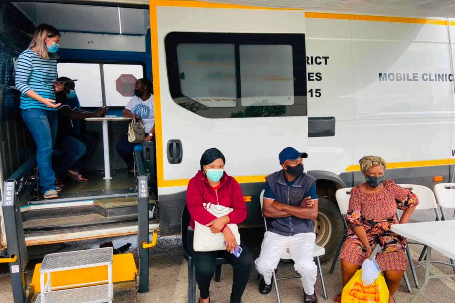 wonder city taxi rank vaccination site tshwane