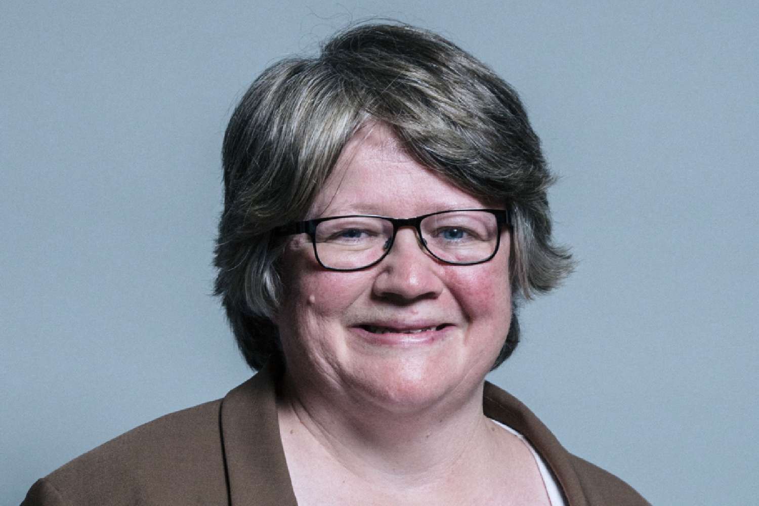 Therese Coffey uk deputy prime minister dr Dre alarm