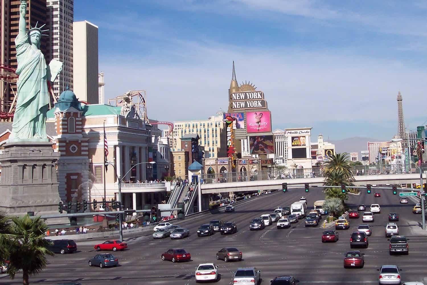 Stabbing rampage along Las Vegas Strip leaves two dead