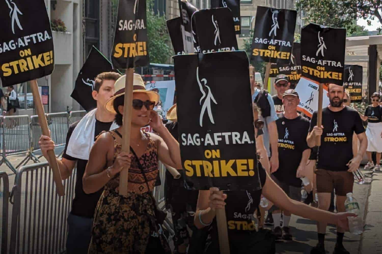 Warner bros disney sag-aftra writers strike