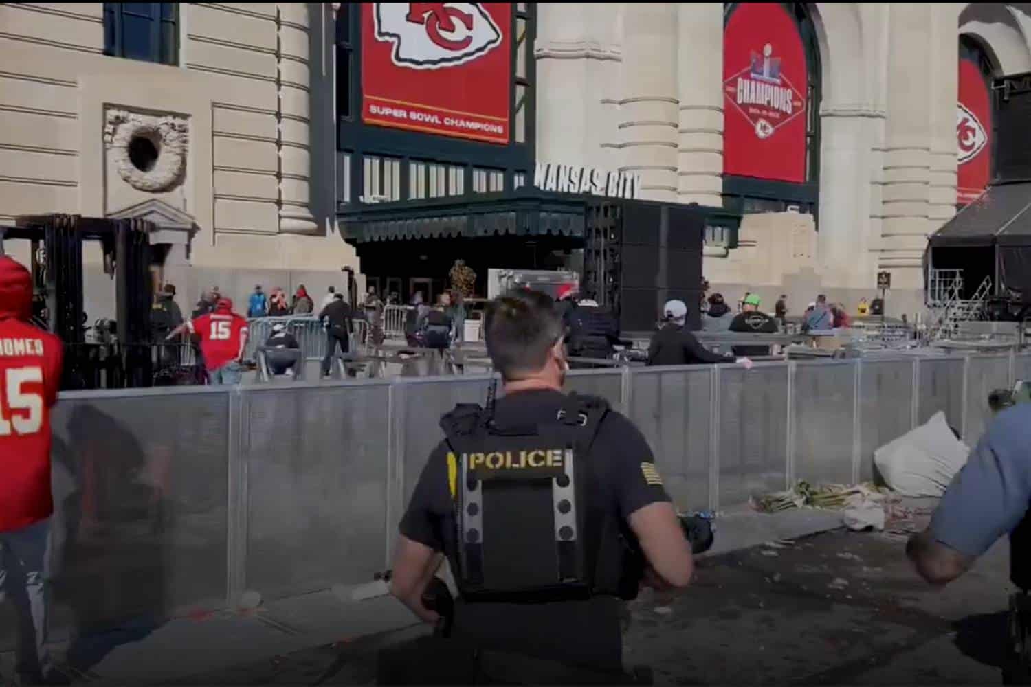 Kansas city chiefs parade shooting