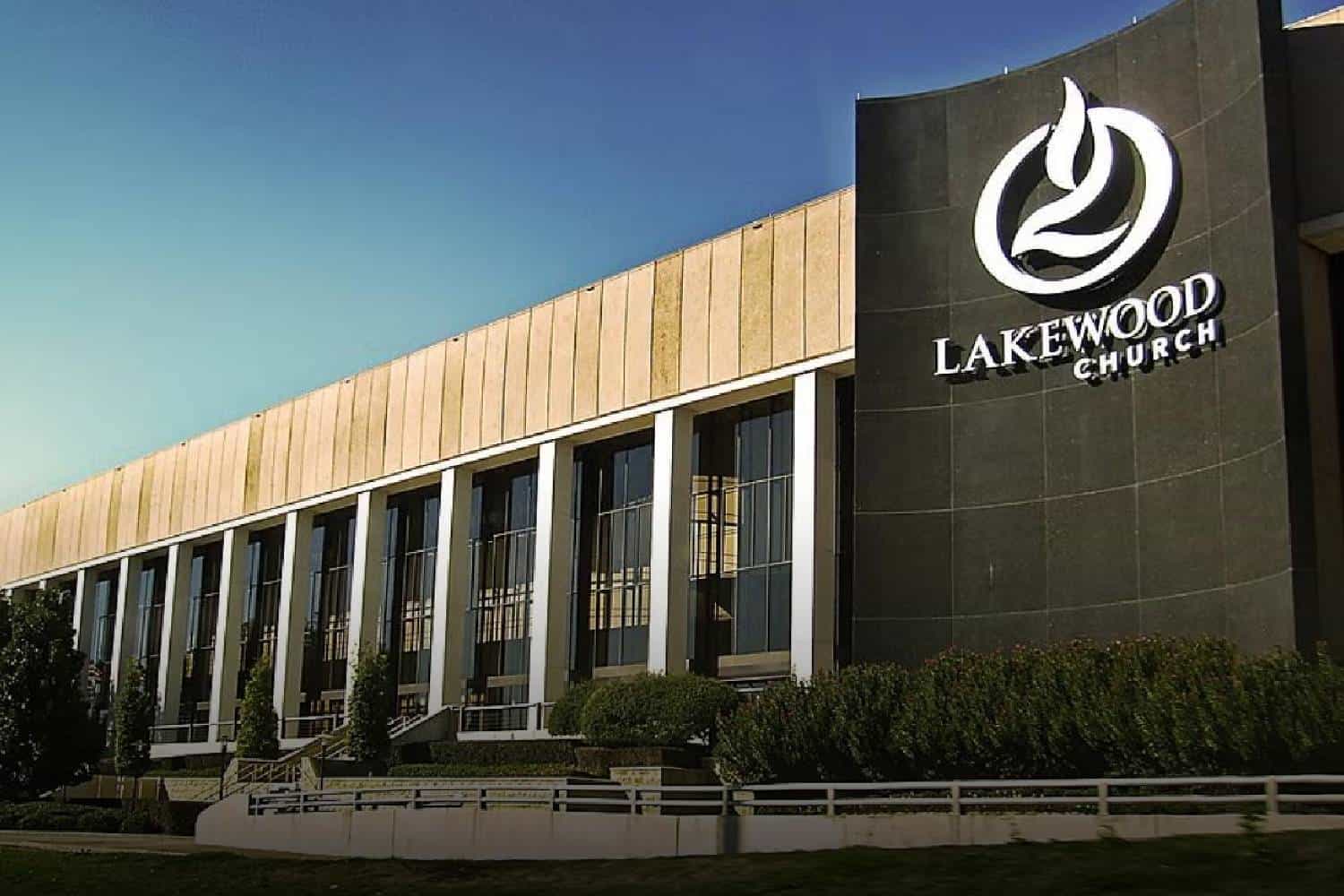Lakewood church shooting shooter who is genesse moreno