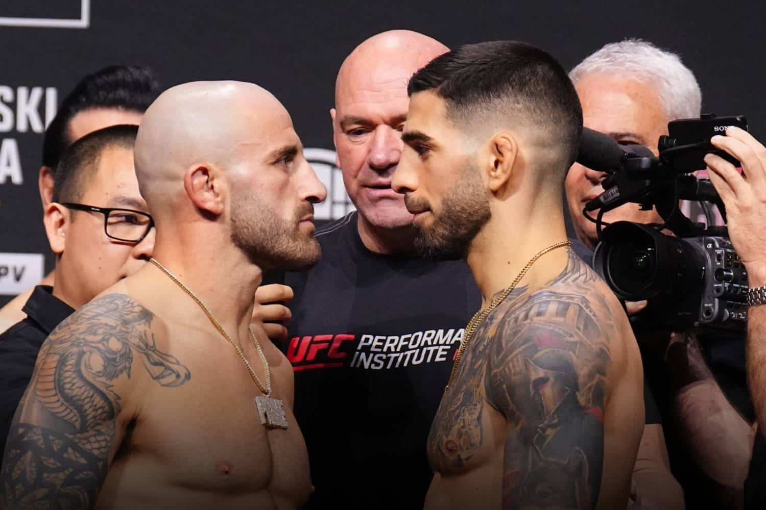 ufc 298 main fight card how to watch live in South Africa
