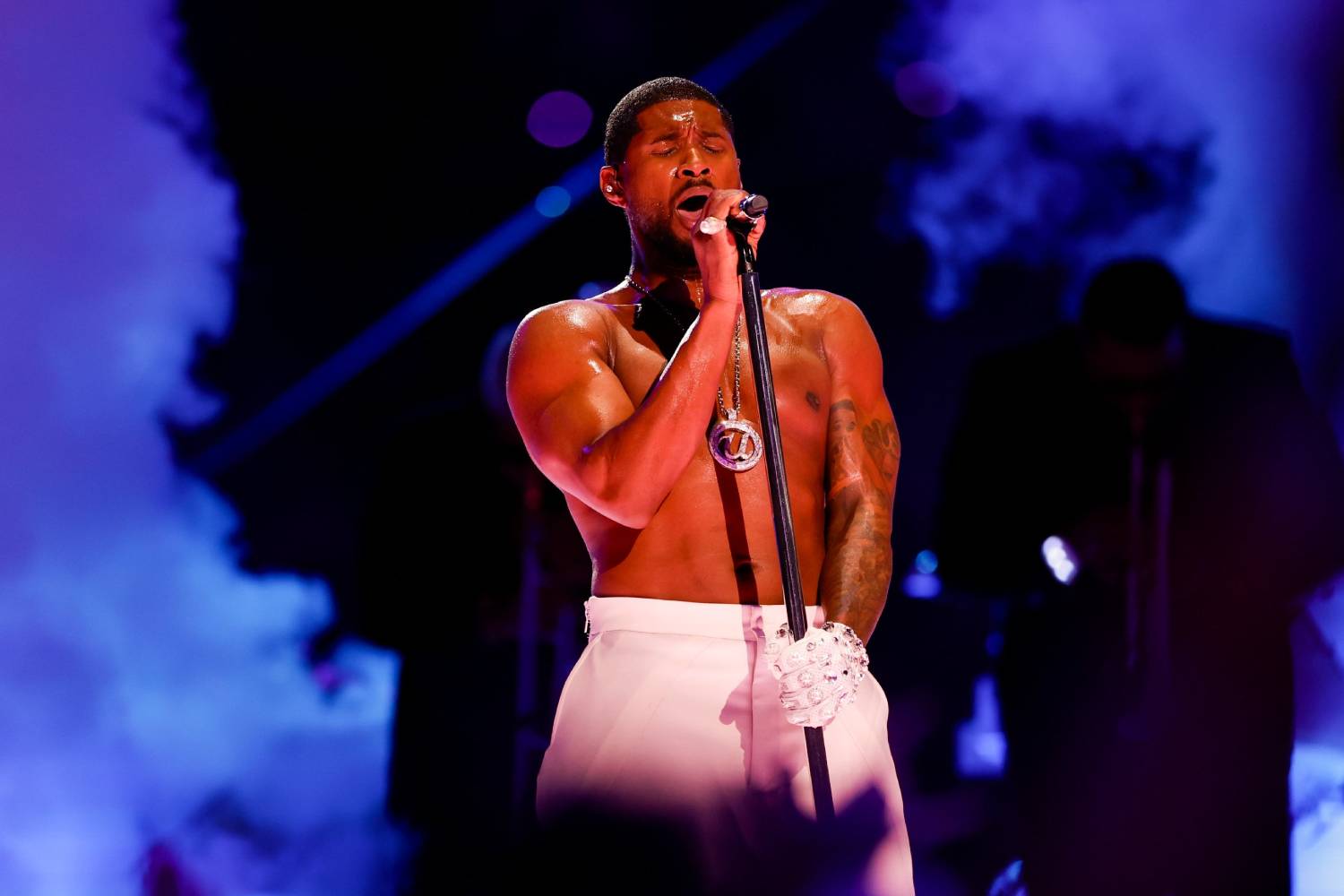 usher setlist Super Bowl 2024