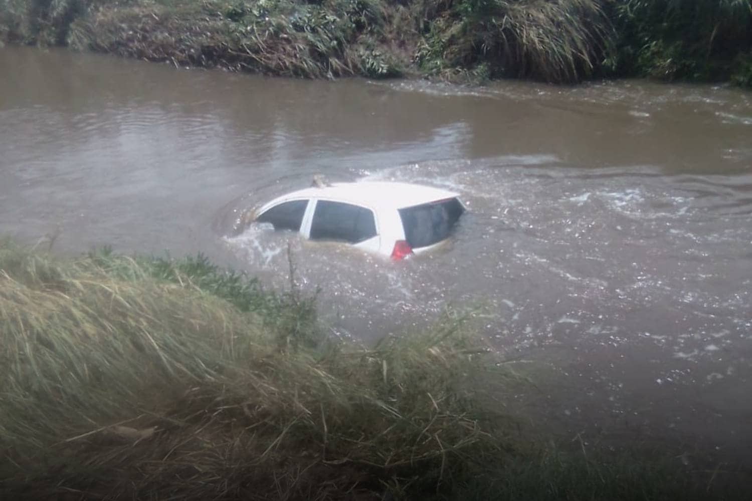 klip river Soweto couple Hyundai i10