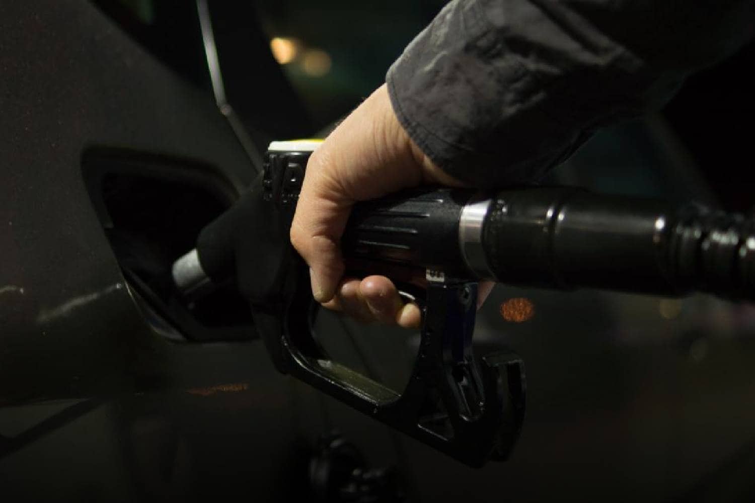 petrol price full tank