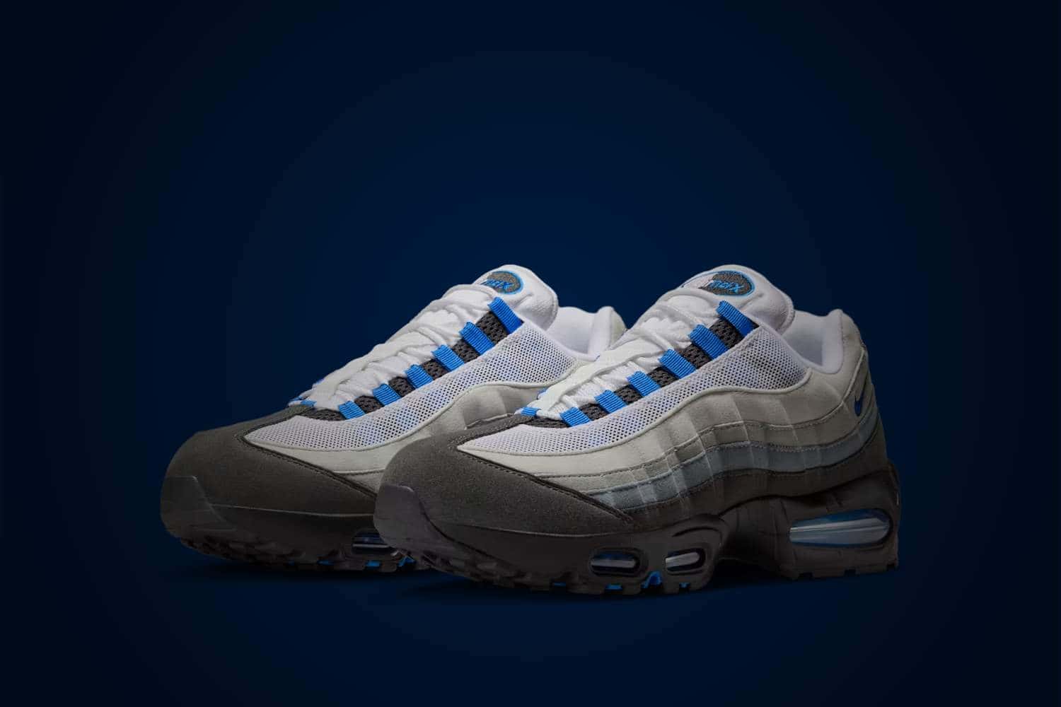 Air Max 95
Cool Grey and Blue Spark