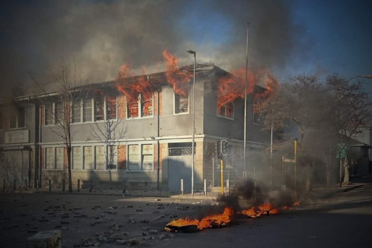 germiston protests home affairs building on fire