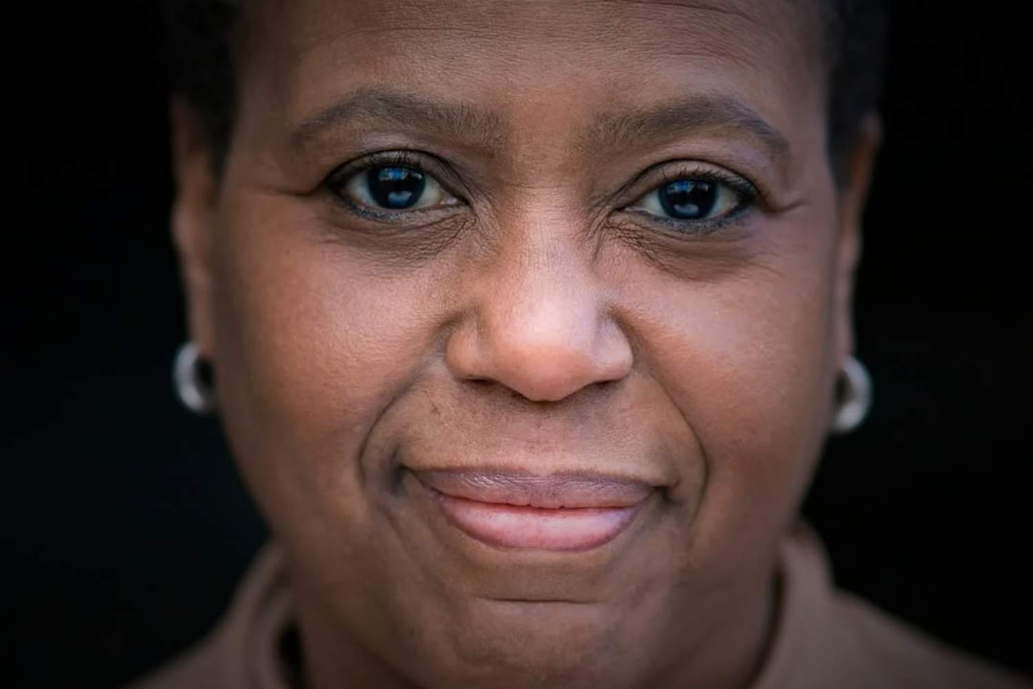 pamela nomvete