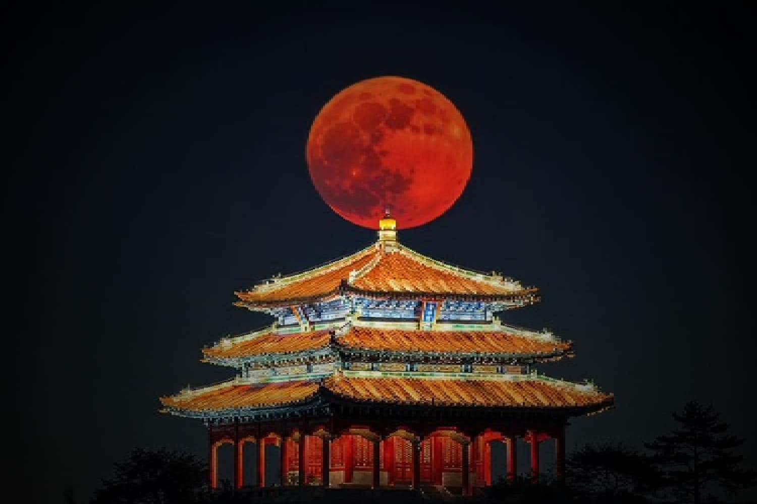 blood moon Beijing