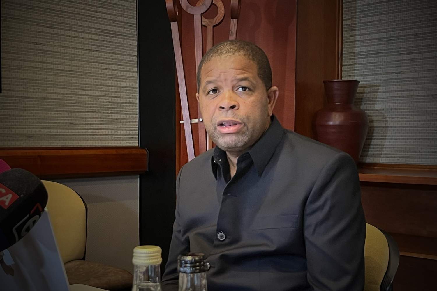 lucky montana resigns mk party