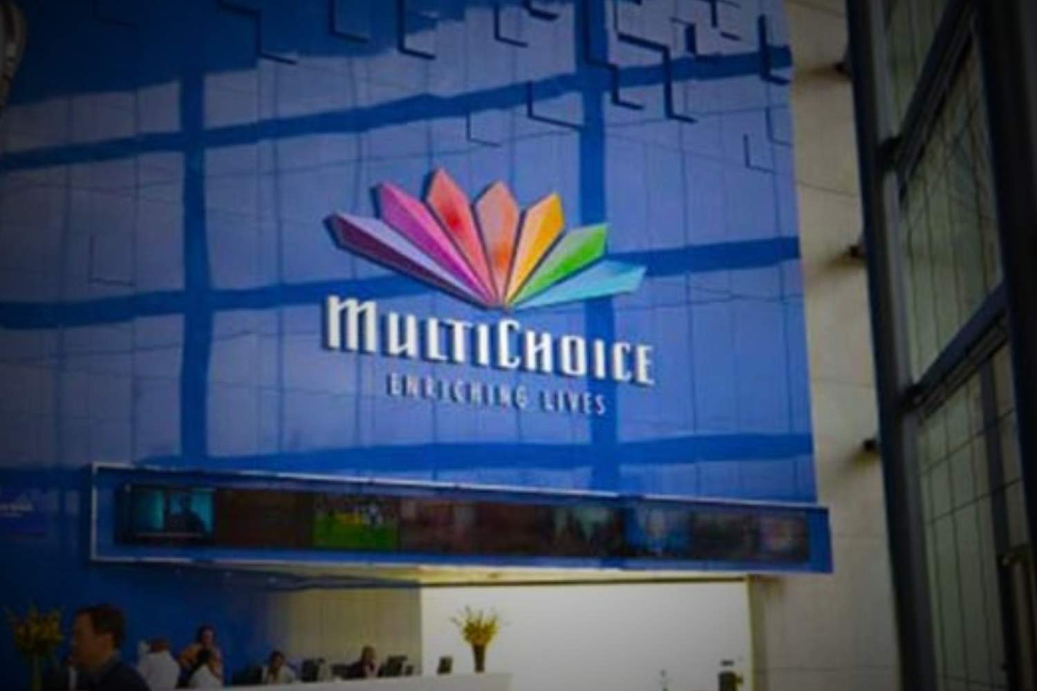 warner bros discovery channels on dstv